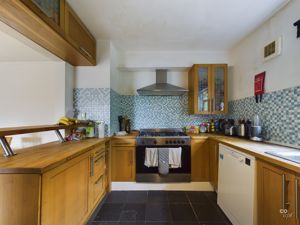 Kitchen .1- click for photo gallery